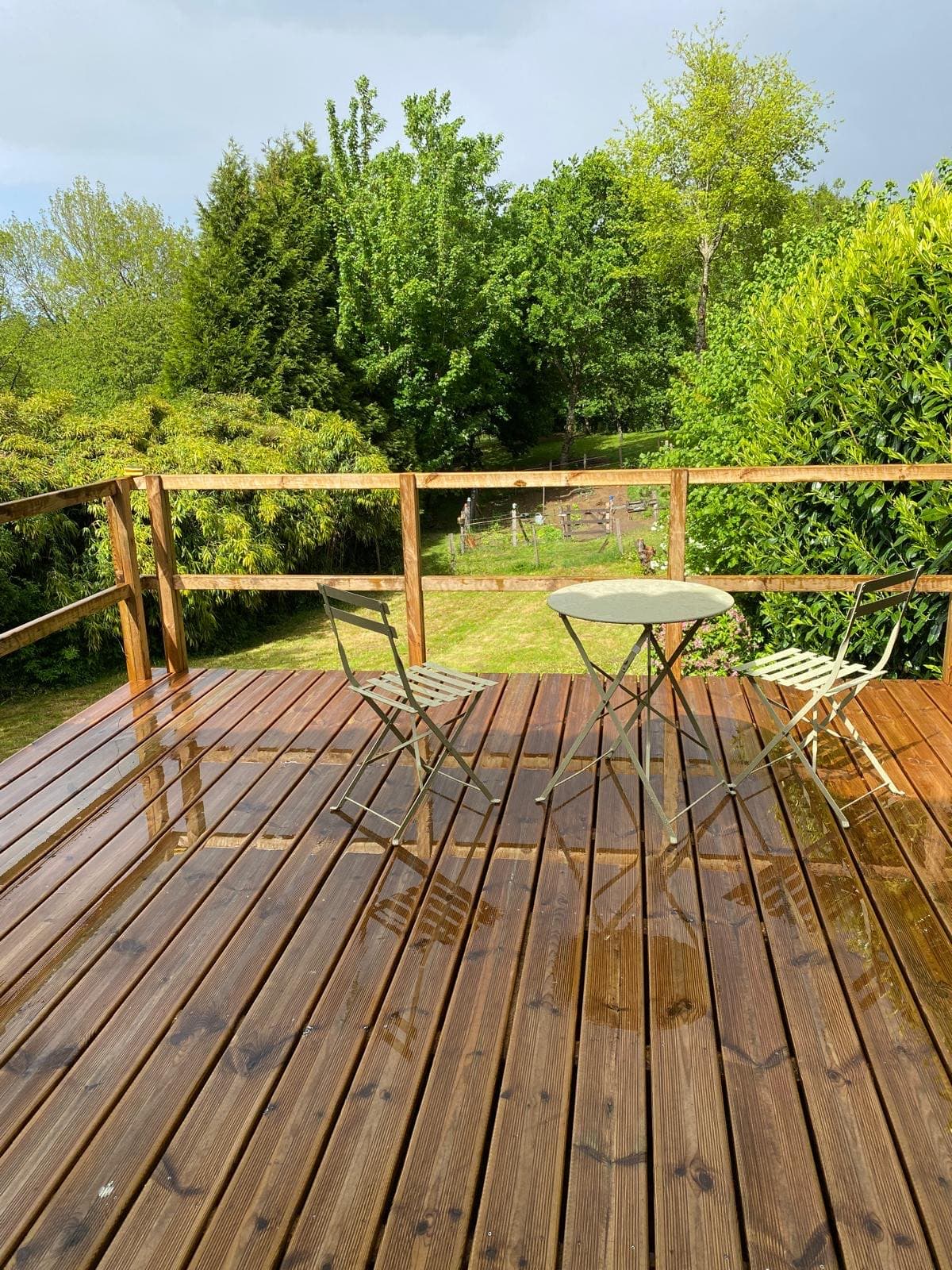 Terrasse surélevée en bois